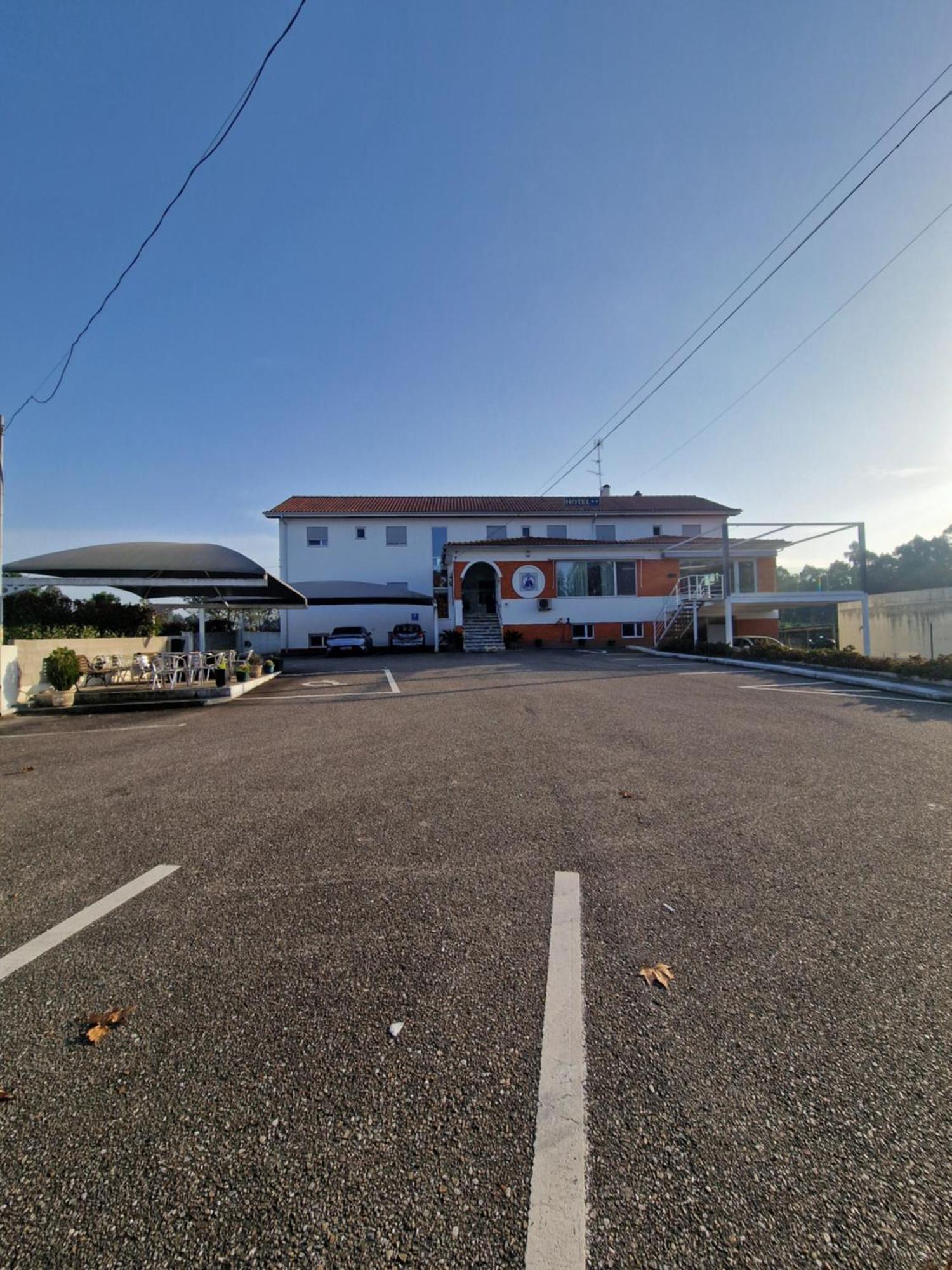 ואלנסה Hotel Padre Cruz מראה חיצוני תמונה