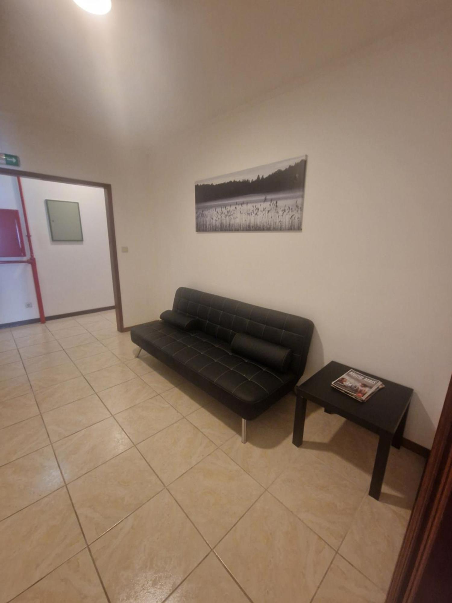 ואלנסה Hotel Padre Cruz מראה חיצוני תמונה